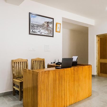 Oyo 72466 Hotel Yuvraj Shivpurī Exteriér fotografie